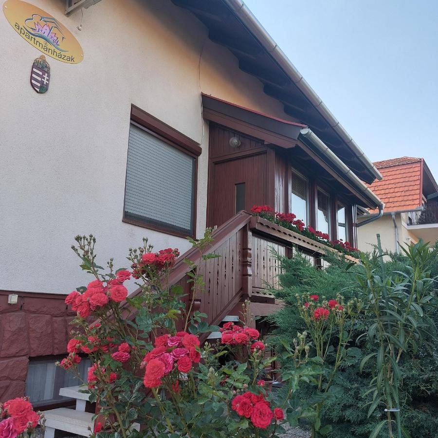 Erika Apartmanhazak Hévíz Екстериор снимка