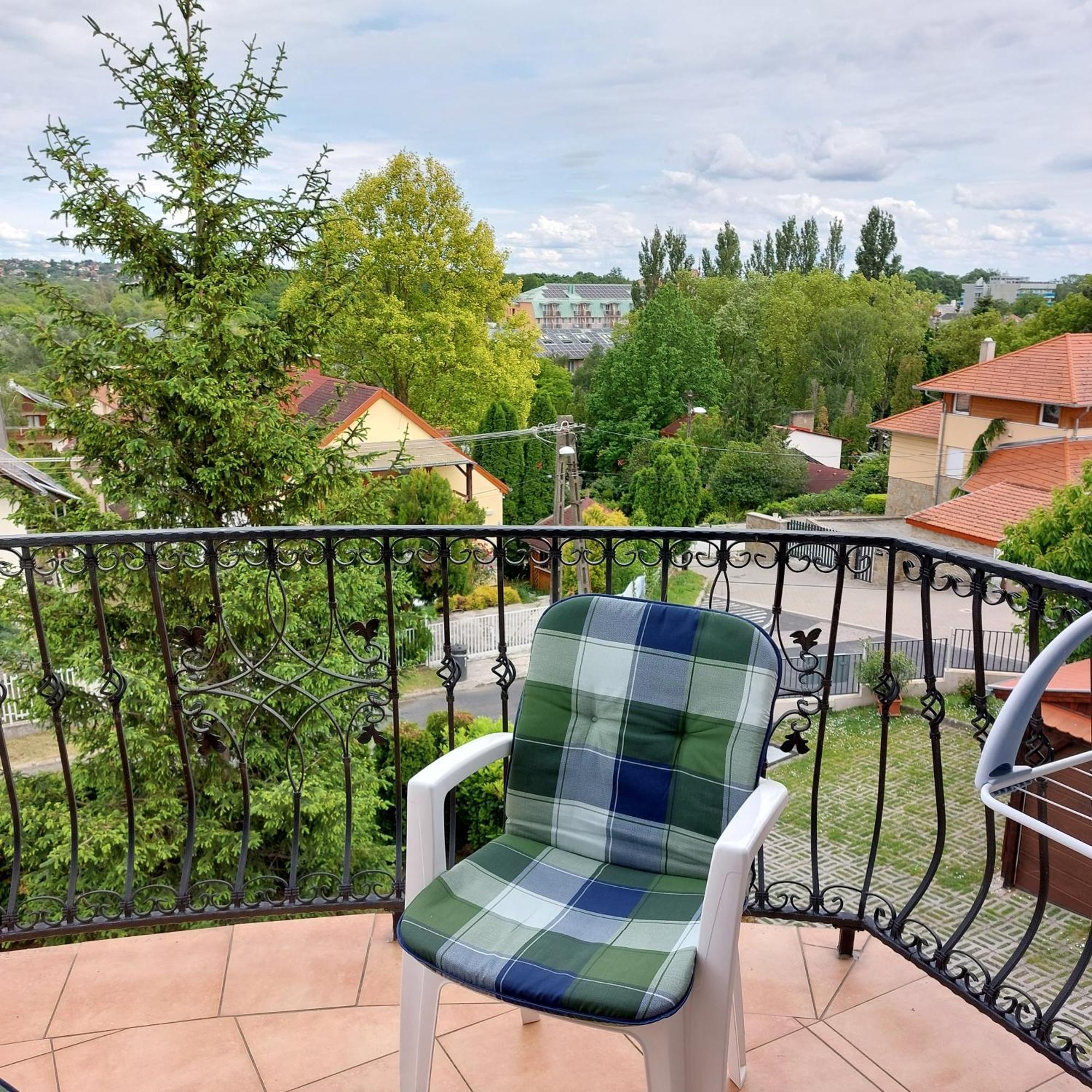Erika Apartmanhazak Hévíz Екстериор снимка